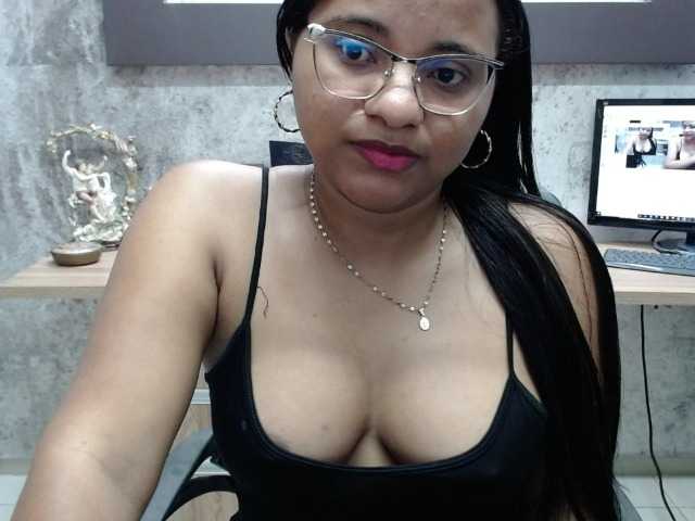 Live sex webcam photo for hanny-love #273381594