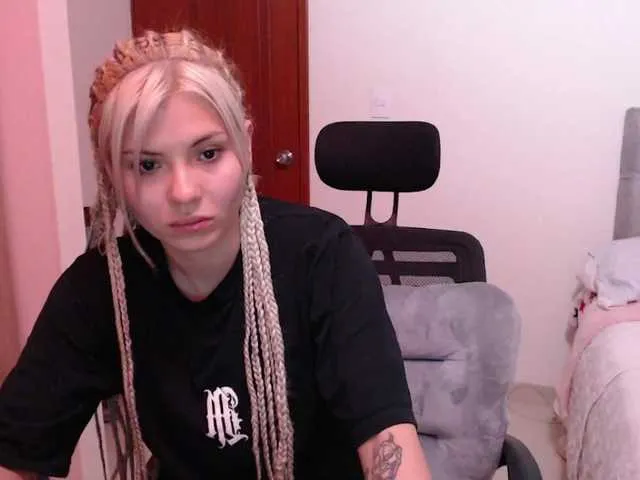 Live sex webcam photo for hanystoned #277744647