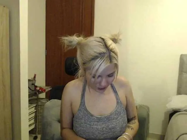 Live sex webcam photo for hanystoned #278009130