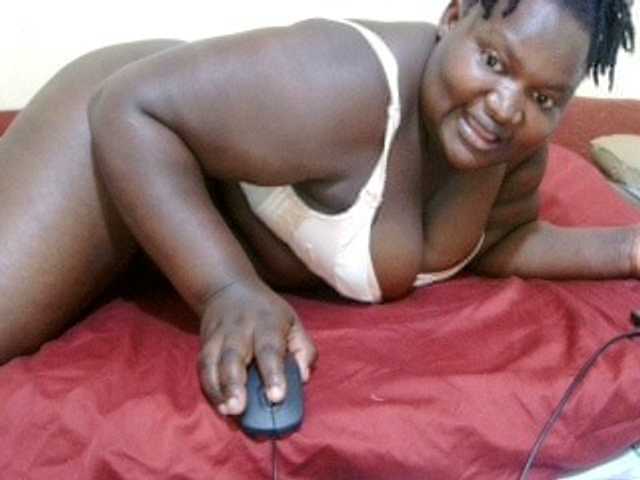 Live sex webcam photo for happy-sonia #277534540