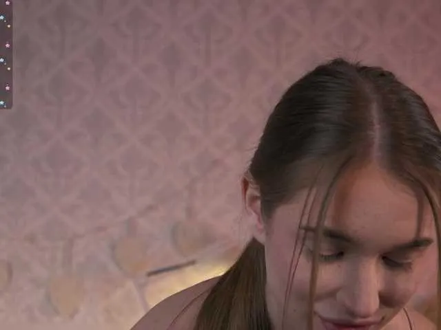 Live sex webcam photo for happywhores #290477619