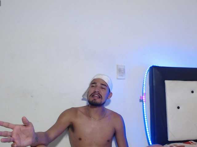 Live sex webcam photo for hard-and-fast #278015401