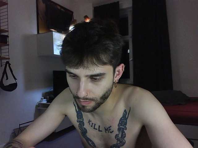 Live sex webcam photo for hardtohandle666 #277858667