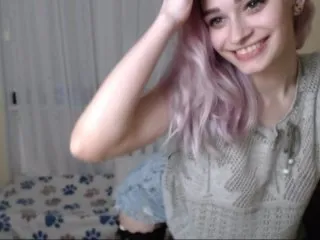Live sex webcam photo for harleyquinn9 #153516039