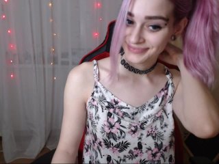 Live sex webcam photo for harleyquinn9 #155374863