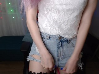 Live sex webcam photo for harleyquinn9 #155518102