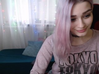 Live sex webcam photo for harleyquinn9 #155942896