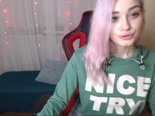 Live sex webcam photo for harleyquinn9 #156301381