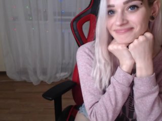 Live sex webcam photo for harleyquinn9 #157872056