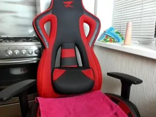 Live sex webcam photo for harleyquinn9 #173785257