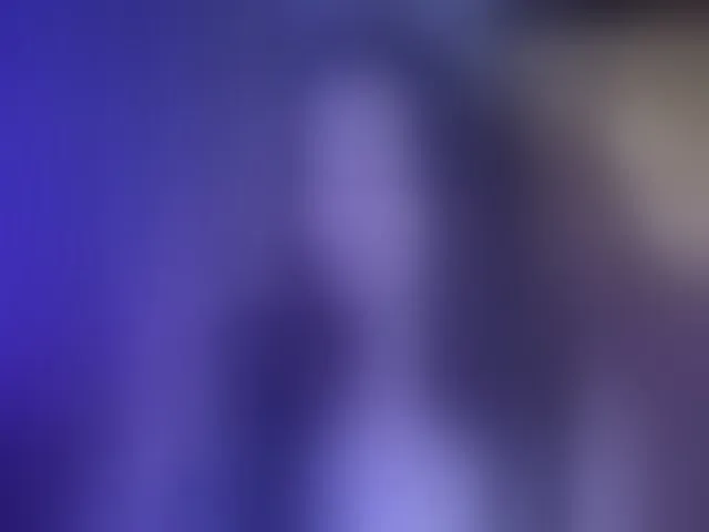 Live sex webcam photo for harleyquinn9 #293886140