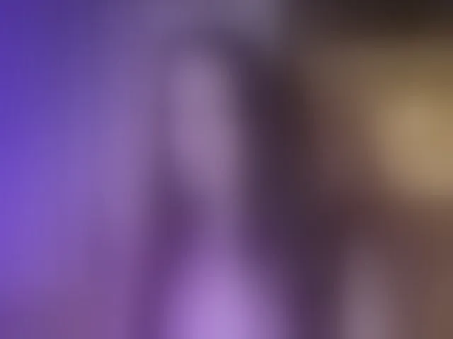 Live sex webcam photo for harleyquinn9 #293891689
