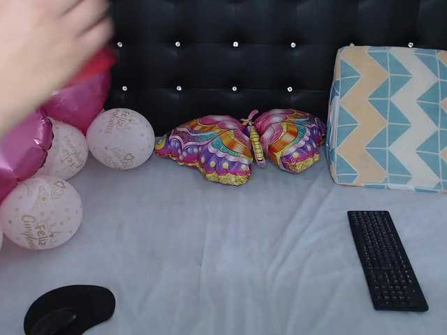 Live sex webcam photo for harperslut #276132819