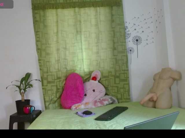 Live sex webcam photo for hatenea3queen #291909041