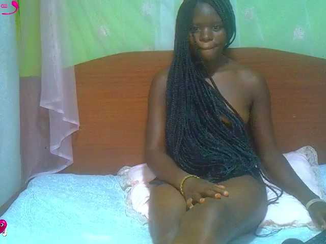 Live sex webcam photo for have-we-met #277541561