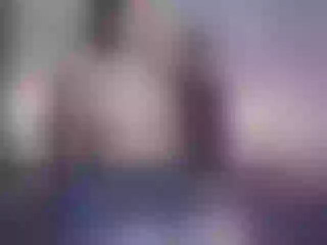Live sex webcam photo for haylie-1 #275522712