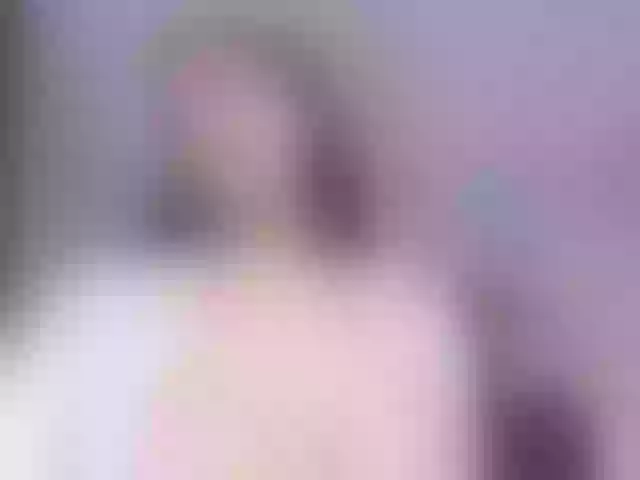 Live sex webcam photo for haylie-1 #275531290
