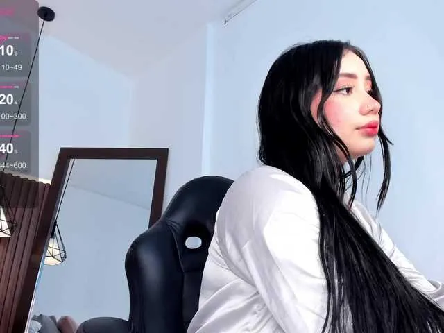 Live sex webcam photo for haylie-1 #277460472