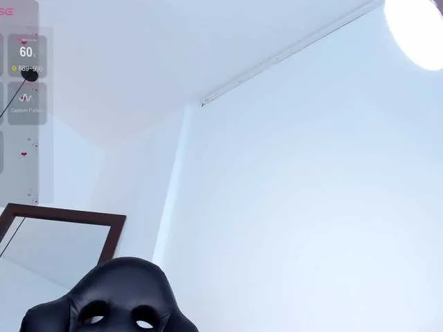 Live sex webcam photo for haylie-1 #277474470