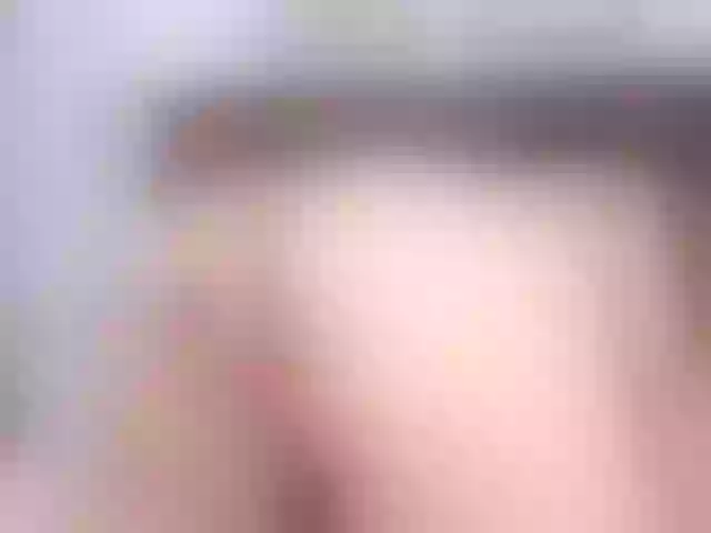 Live sex webcam photo for haylie-1 #277574501