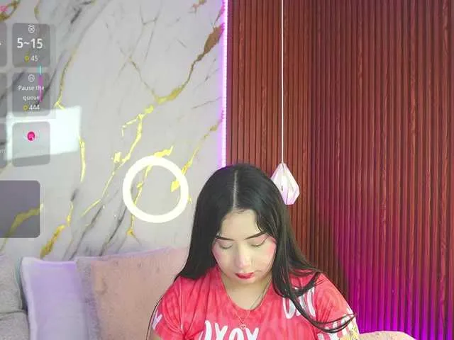Live sex webcam photo for haylie-1 #291075239