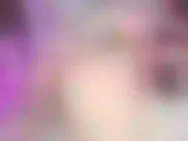 Live sex webcam photo for haylie-1 #291311850