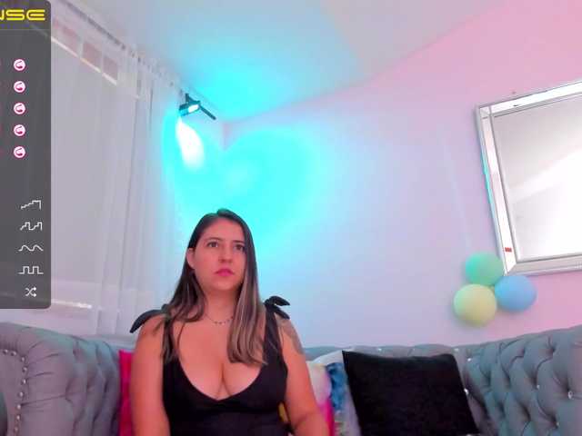 Live sex webcam photo for hazecooper #273093813