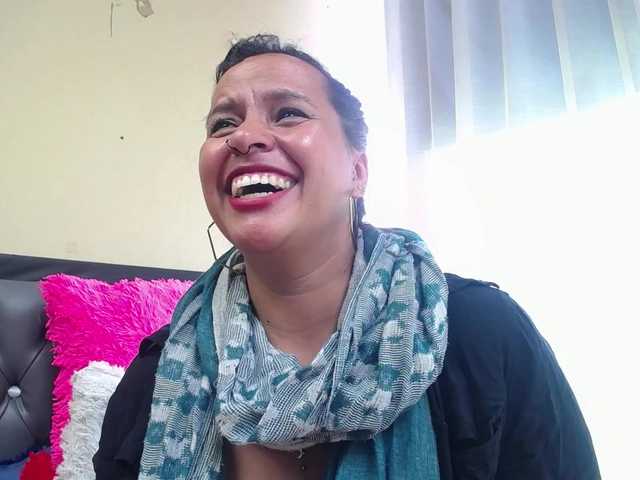 Live sex webcam photo for hazeel34 #277231089