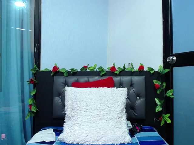 Live sex webcam photo for hazeel34 #282611110