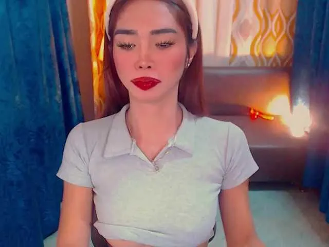 Live sex webcam photo for heavenlykises #276465009