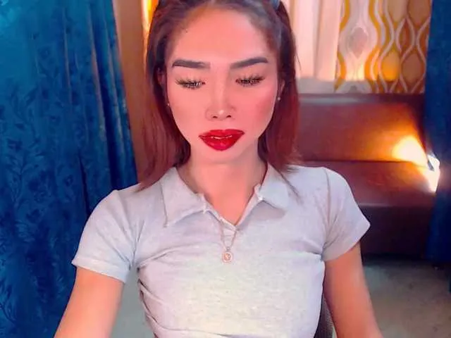 Live sex webcam photo for heavenlykises #276487555