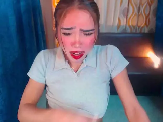 Live sex webcam photo for heavenlykises #276632951