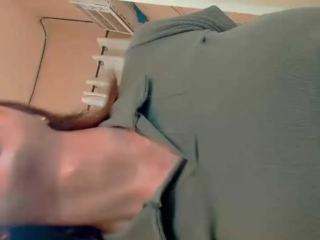 Live sex webcam photo for heavenlykises #276658769