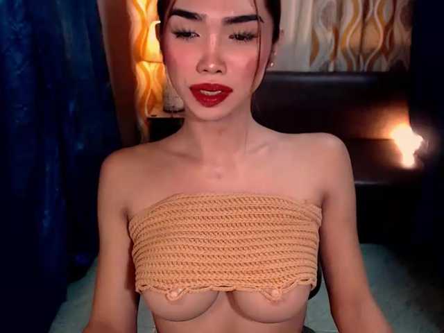 Live sex webcam photo for heavenlykises #276737429