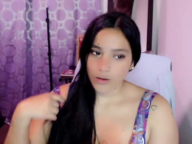 Live sex webcam photo for hederlinparis #271715117