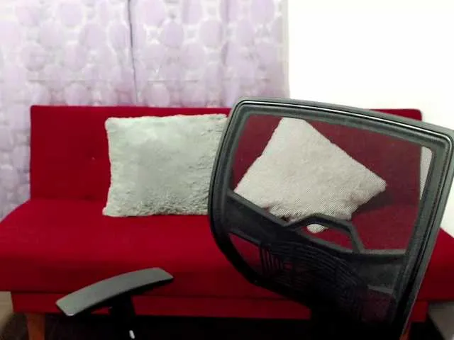 Live sex webcam photo for hederlinparis #271847536