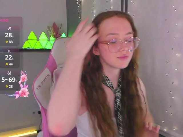 Live sex webcam photo for heejin #290279223