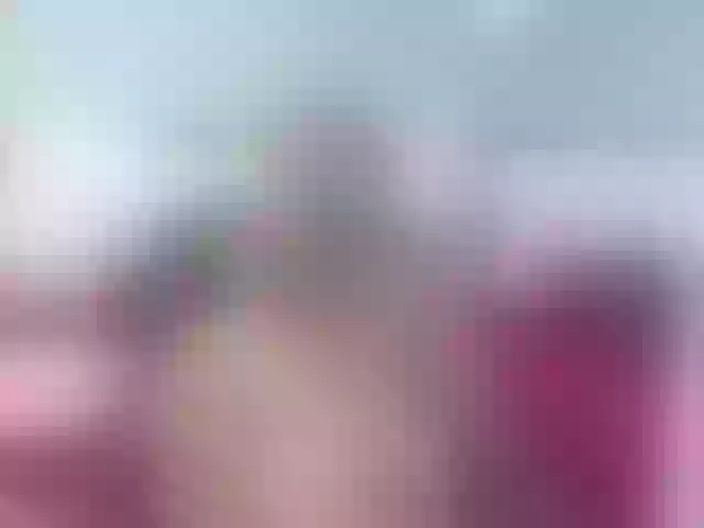 Live sex webcam photo for heidy-30 #272089266