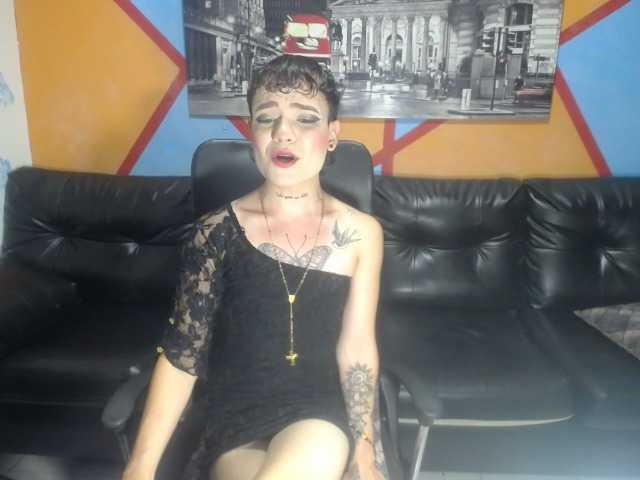 Live sex webcam photo for heidysumers #277118946