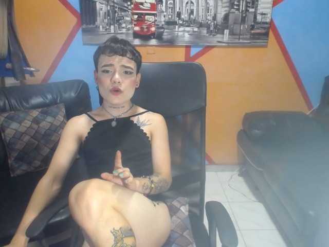 Live sex webcam photo for heidysumers #277208341