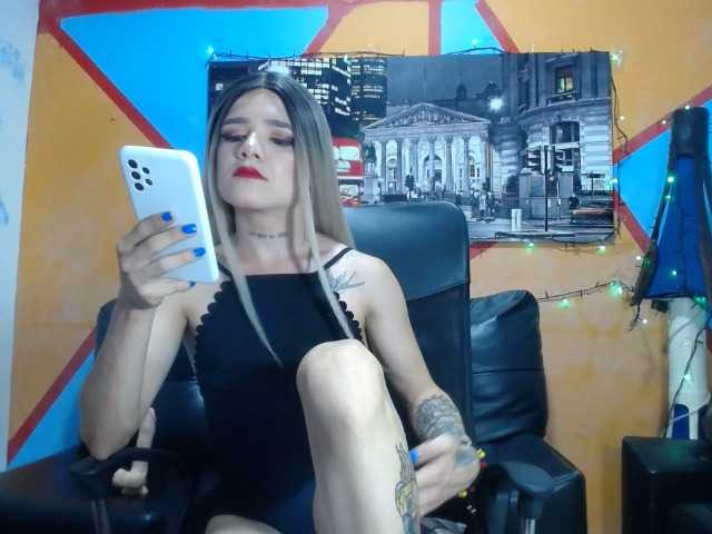 Live sex webcam photo for heidysumers #277517027