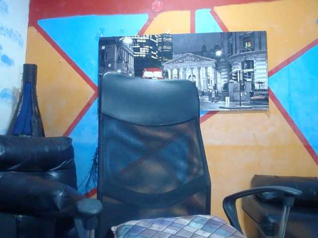 Live sex webcam photo for heidysumers #278307162