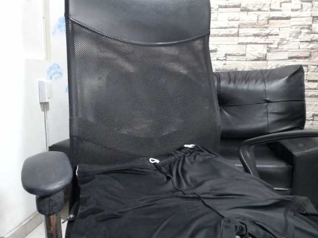 Live sex webcam photo for heidysumers #291988321