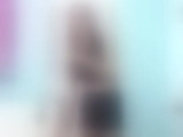 Live sex webcam photo for heidysweet-ts #293193472