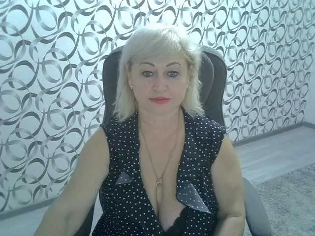 Live sex webcam photo for helen88888 #294239179
