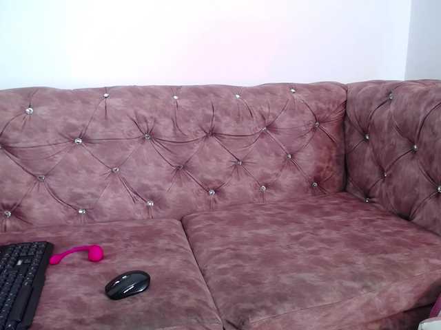 Live sex webcam photo for helenagarcia #272939204