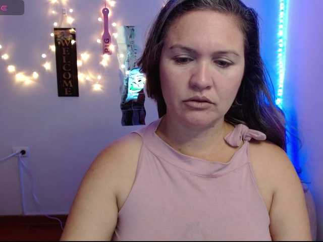 Live sex webcam photo for helenca1980 #290132680