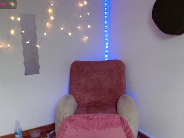 Live sex webcam photo for helenca1980 #290134386