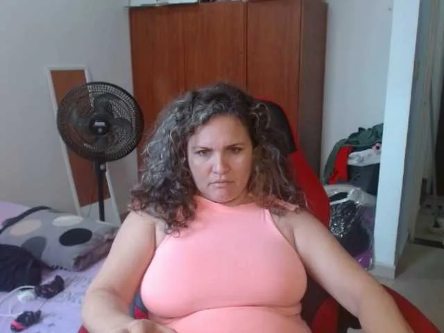 Live sex webcam photo for helenca1980 #291121011