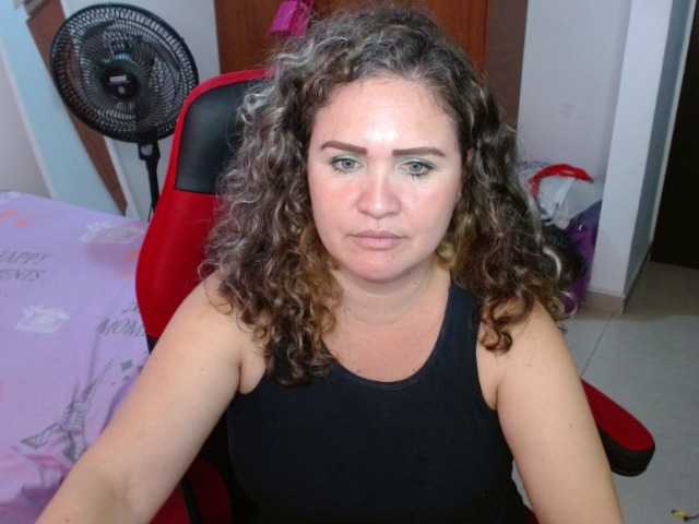 Live sex webcam photo for helenca1980 #291186443